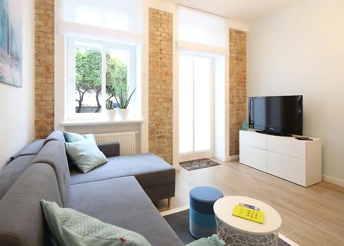 Wilda Nova Apartment *